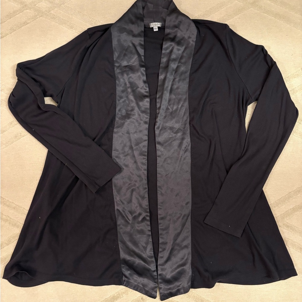 PJ Harlow sz XL Satin-Trimmed Robe NWOT